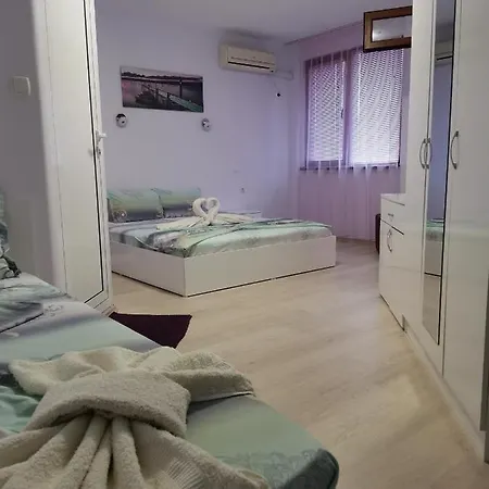 Primorski Briz 2* 普里莫尔斯科