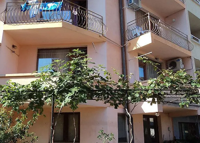 Primorski Briz 招待所